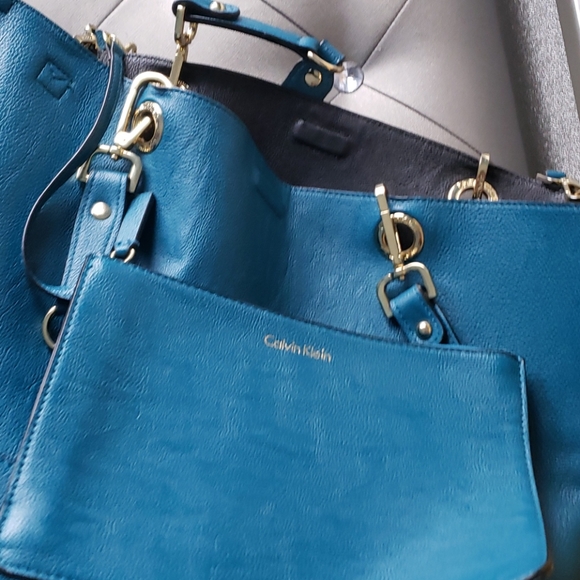 200 - Picture 2 of 4